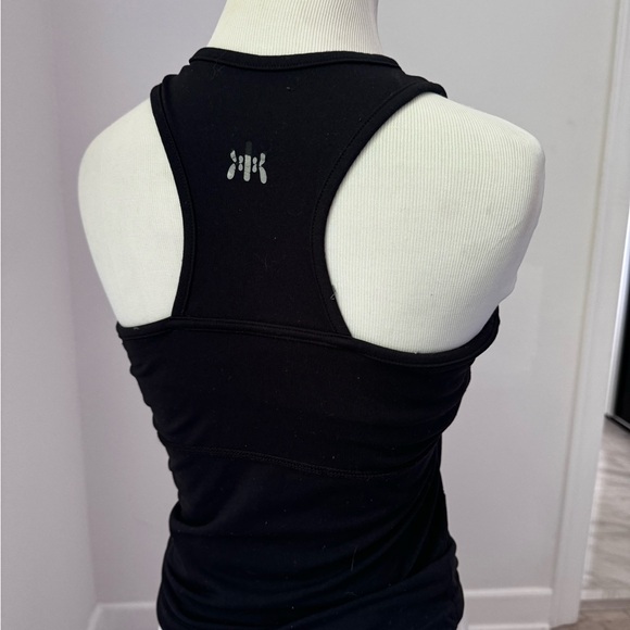 Athletic top - Picture 3 of 4